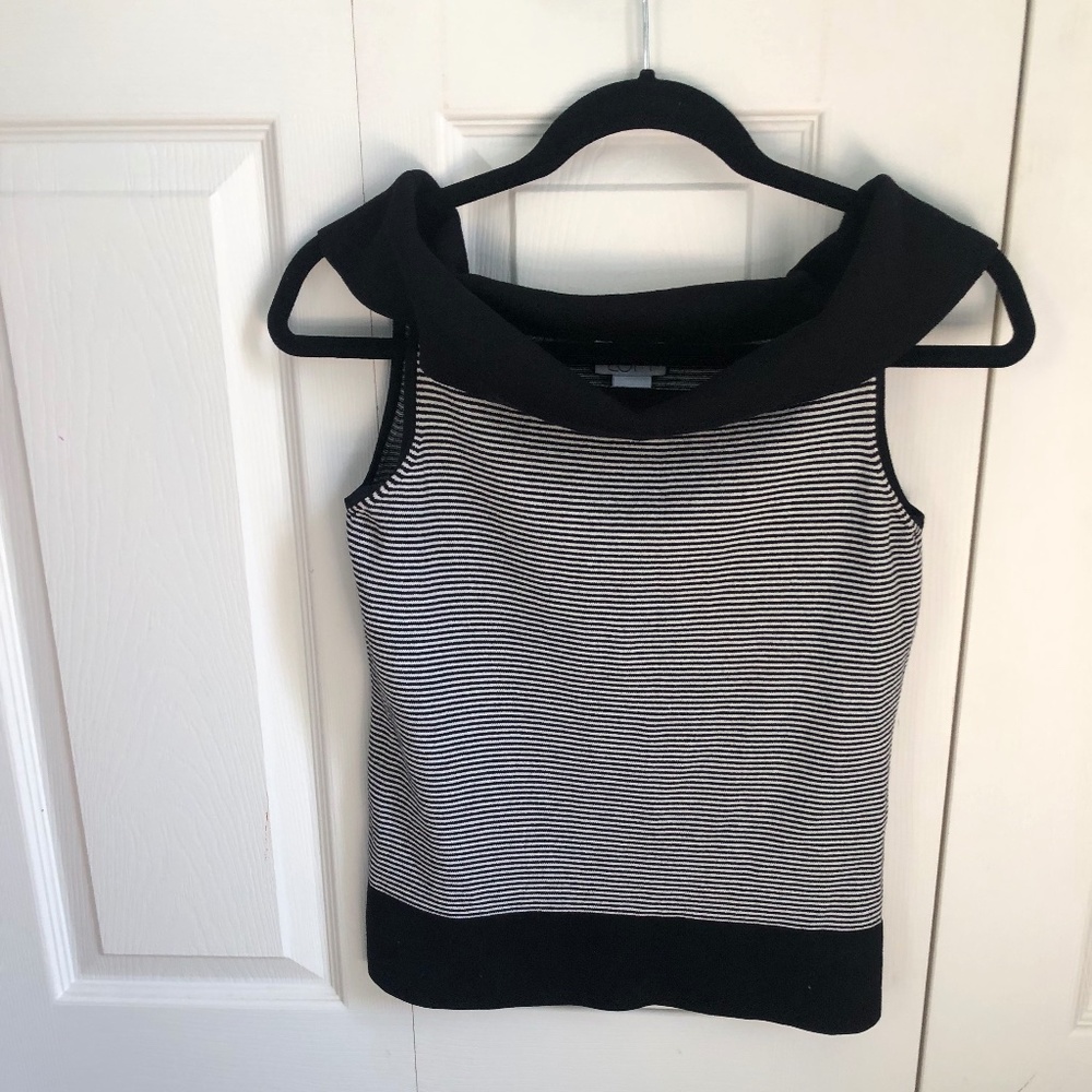 Loft top size small